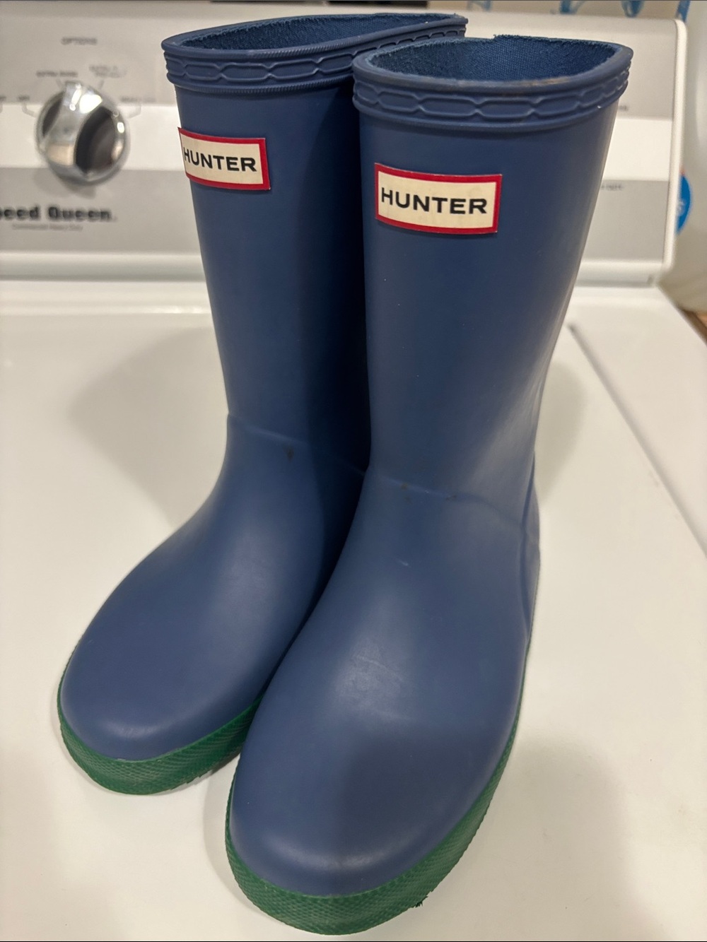 Hunter Navy Boots with Green Soles